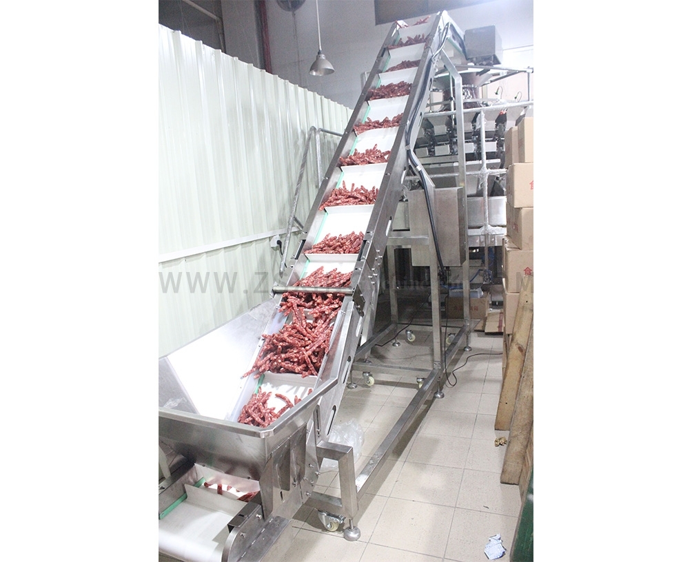 Chain plate inclined conveyor